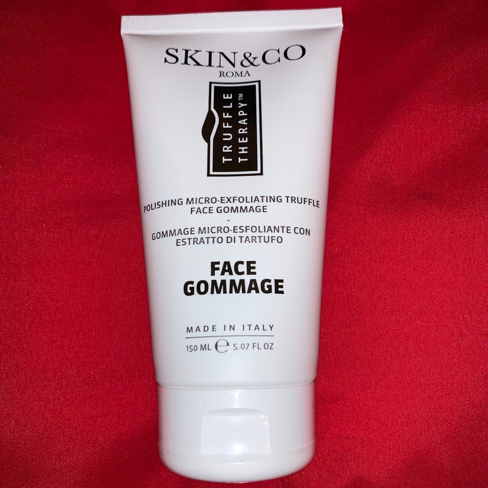 Skin&co Roma truffle therapy. NWT.